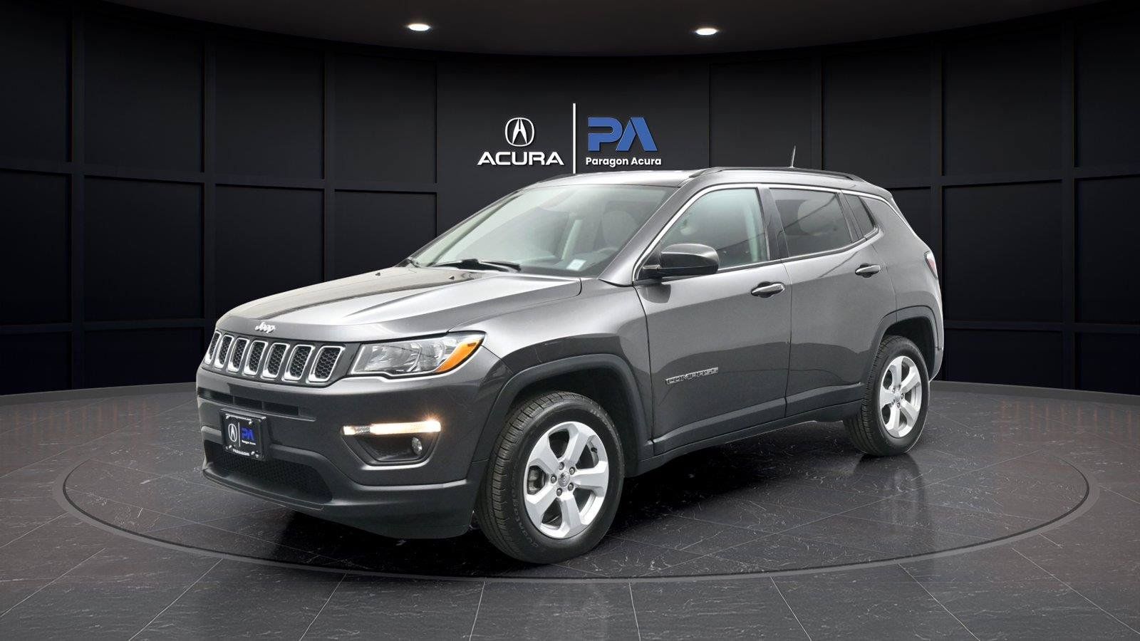 Used 2019 Jeep Compass Latitude w/ Cold Weather Group AWD/4WD image 1