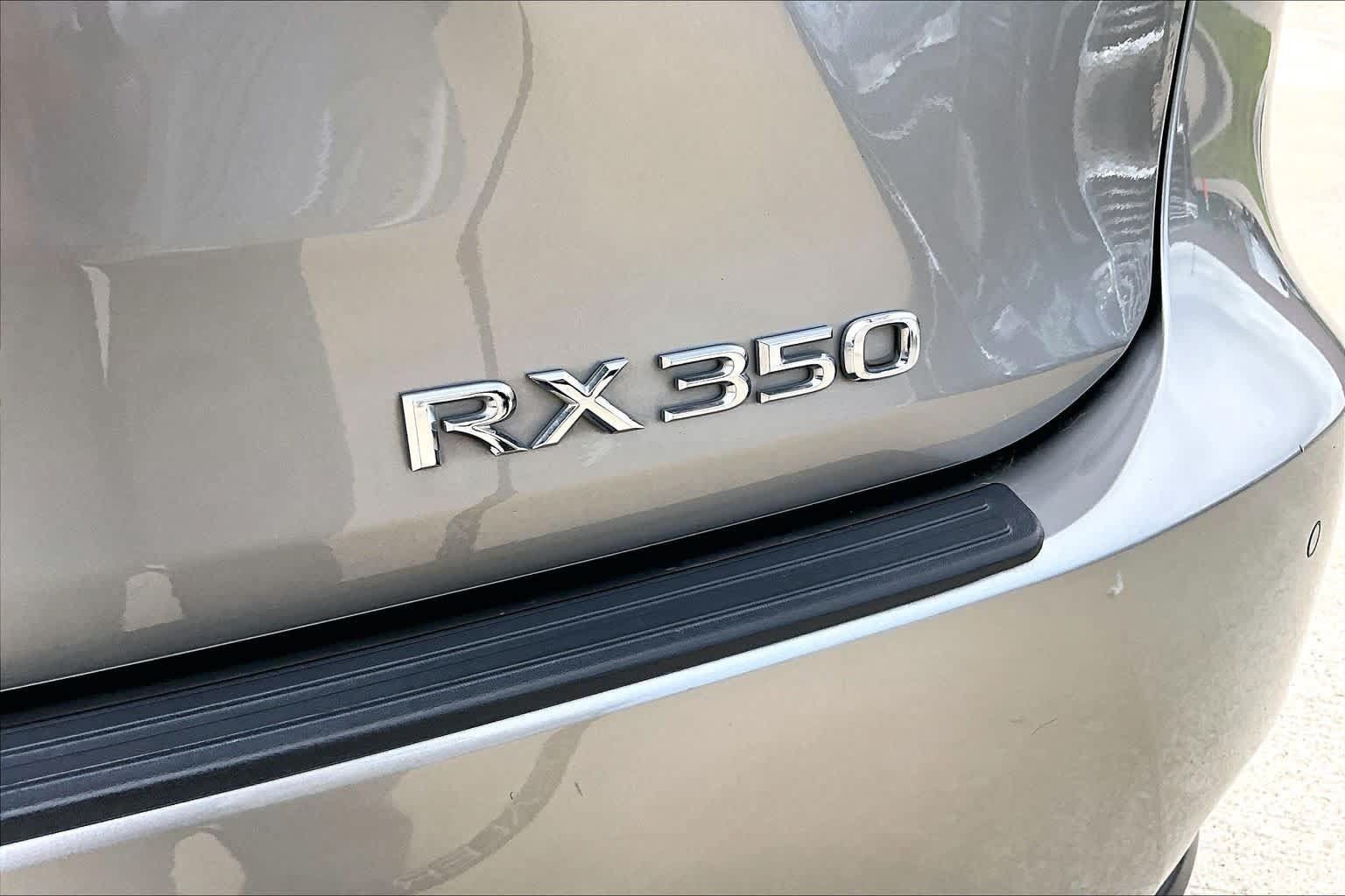Used 2022 Lexus RX 350 FWD w/ Premium Package image 10