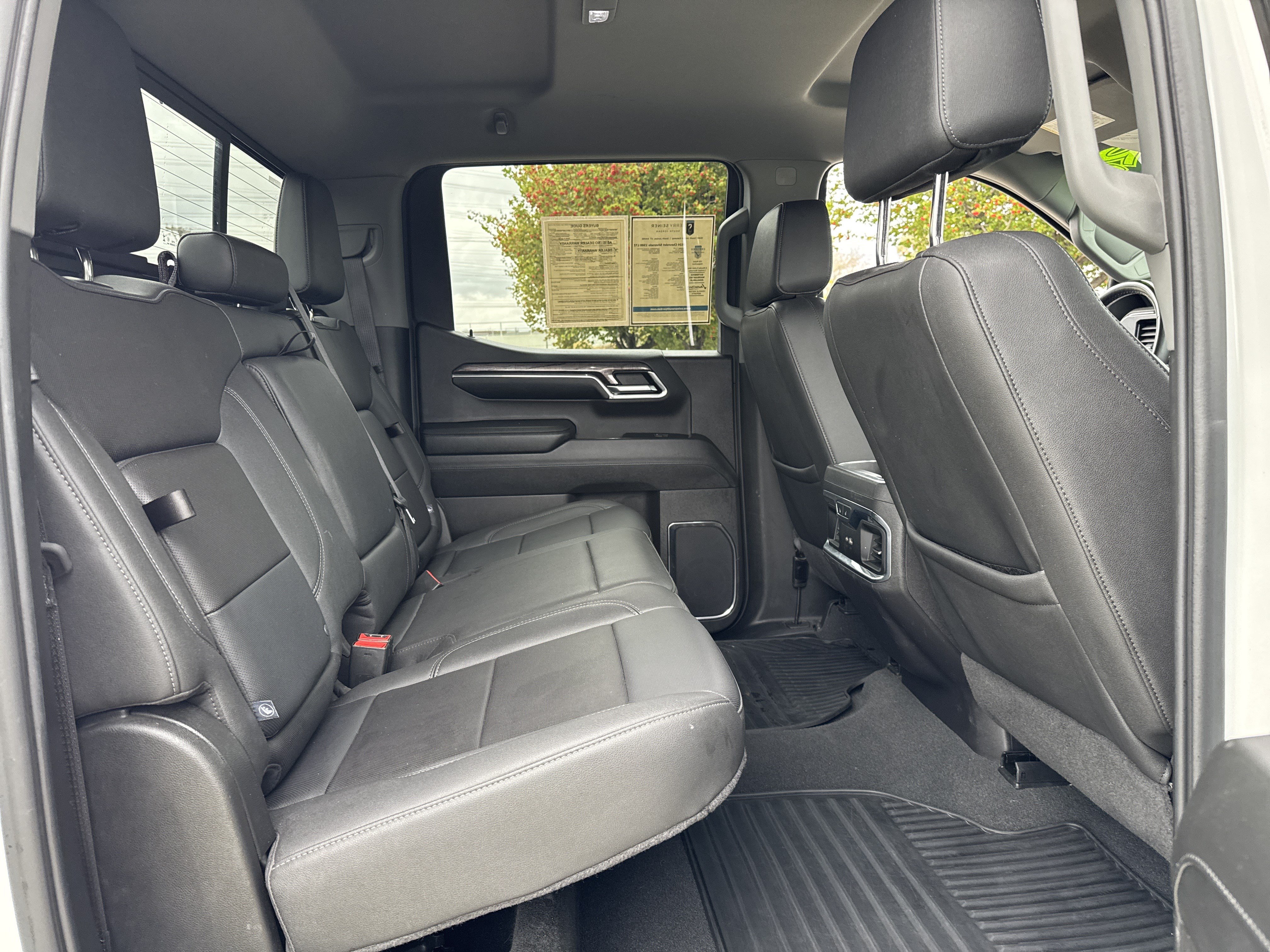 Certified 2024 Chevrolet Silverado 1500 LTZ w/ Technology Package AWD/4WD image 24