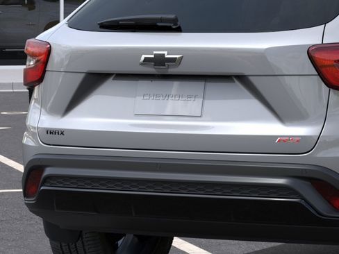 New 2026 Chevrolet Trax RS w/ Sunroof Package FWD image 35