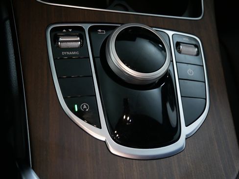 Used 2019 Mercedes-Benz C 300 4MATIC Sedan image 30