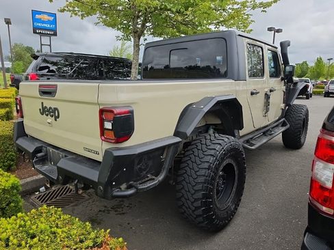 Used 2020 Jeep Gladiator Sport w/ Quick Order Package 24S AWD/4WD image 7