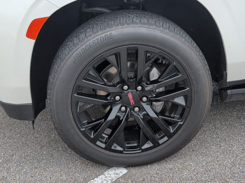 Used 2022 GMC Yukon Denali AWD/4WD image 11