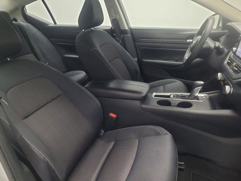 Used 2022 Nissan Altima 2.5 S FWD image 21