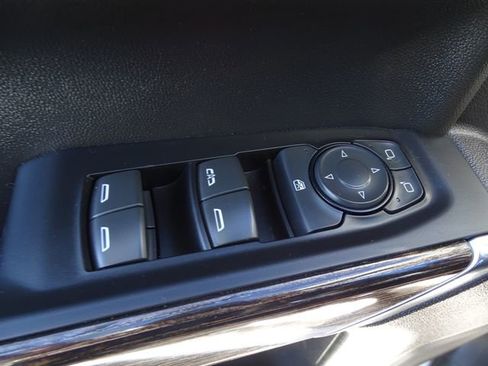 Used 2022 GMC Sierra 1500 Elevation w/ LPO, Elevation Black Package image 14