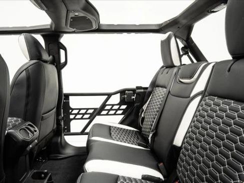 Used 2026 Jeep Wrangler Unlimited Sport image 34