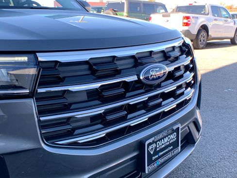 New 2026 Ford Explorer Active w/ Active Comfort Package image 9