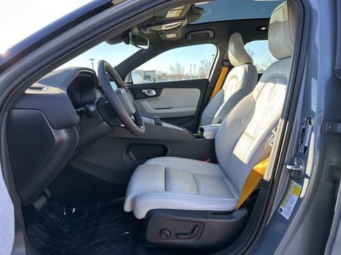 Used 2023 Polestar Polestar 2 w/ Pilot Pack image 15