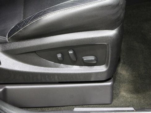 Used 2017 GMC Yukon SLT RWD image 31