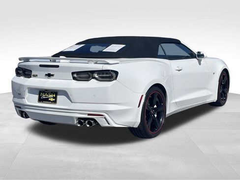 Used 2019 Chevrolet Camaro SS image 3