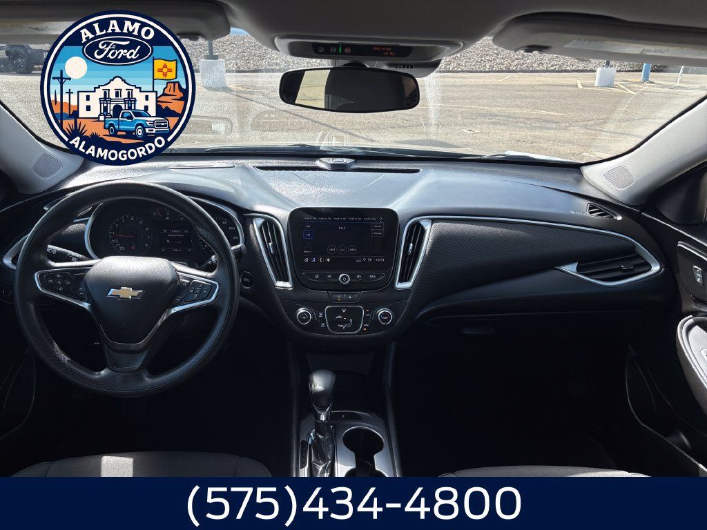 Used 2024 Chevrolet Malibu LS FWD image 22