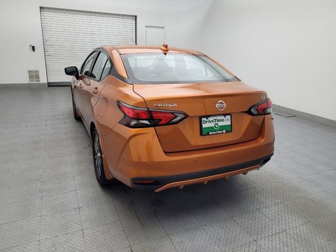 Used 2021 Nissan Versa SV FWD image 6