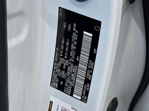 Used 2025 Toyota 4Runner SR5 image 12