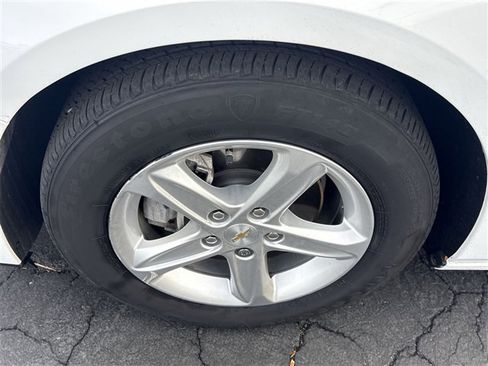 Certified 2022 Chevrolet Malibu LS w/ LPO, Convenience Package 1 image 31