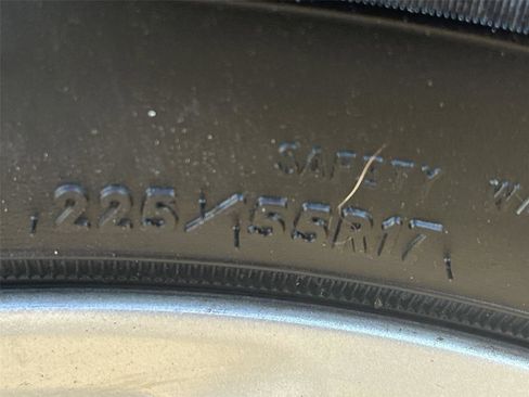 Used 2013 Subaru Forester 2.5X Premium w/ All-Weather Plus Pkg image 25