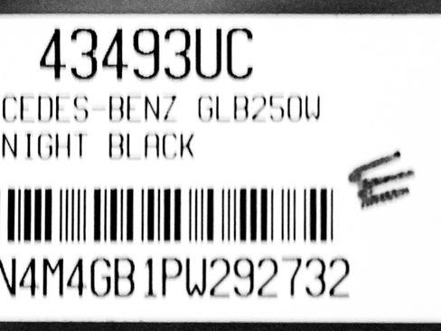 Certified 2023 Mercedes-Benz GLB 250 image 28