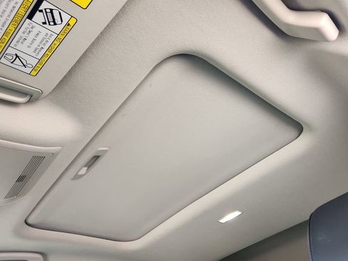 Used 2025 MAZDA CX-30 AWD 2.5 S w/ Preferred Package image 15