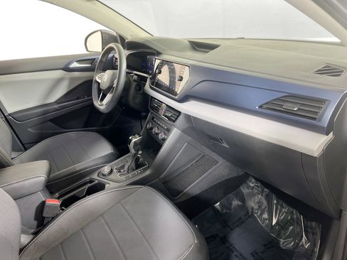 Used 2022 Volkswagen Taos SE image 26