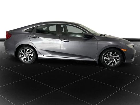 Used 2016 Honda Civic EX image 6