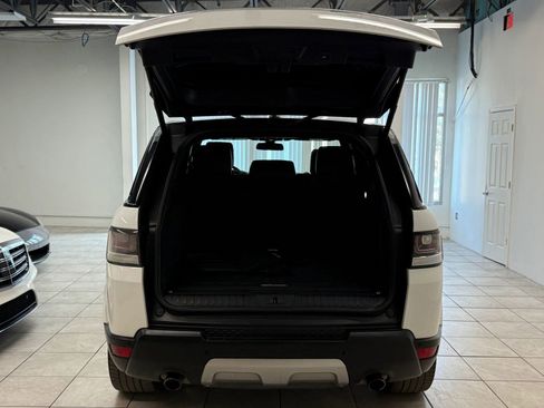 Used 2015 Land Rover Range Rover Sport HSE image 19