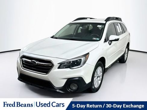 Used 2019 Subaru Outback 2.5i Premium AWD/4WD image 3