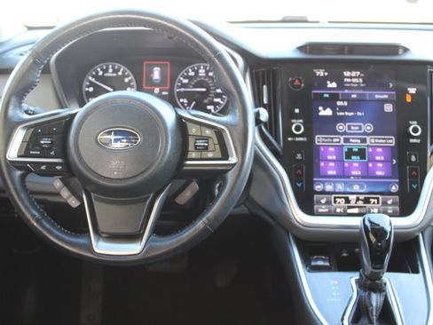 Used 2020 Subaru Outback Limited image 27