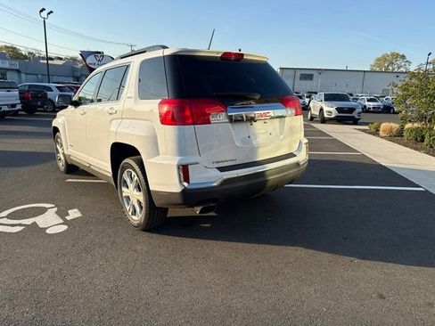 Used 2017 GMC Terrain SLE w/ Convenience Package FWD image 6