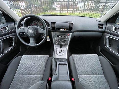 Used 2005 Subaru Outback 2.5i image 20