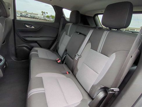 Used 2025 Chevrolet Blazer LT FWD image 23