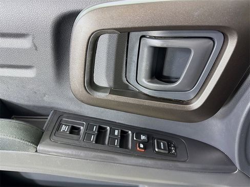 Used 2013 Honda Ridgeline Sport image 22