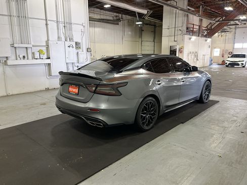 Used 2020 Nissan Maxima 3.5 SV w/ Floor Mat Group FWD image 7