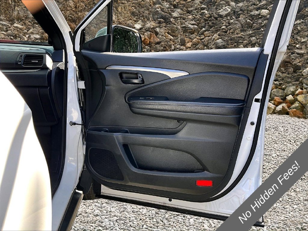 Used 2023 Honda Passport EX-L image 17