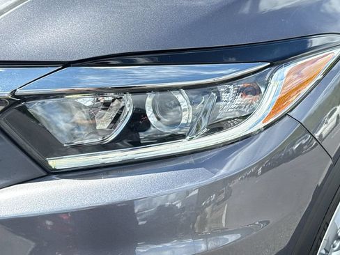 Used 2021 Honda HR-V LX image 7