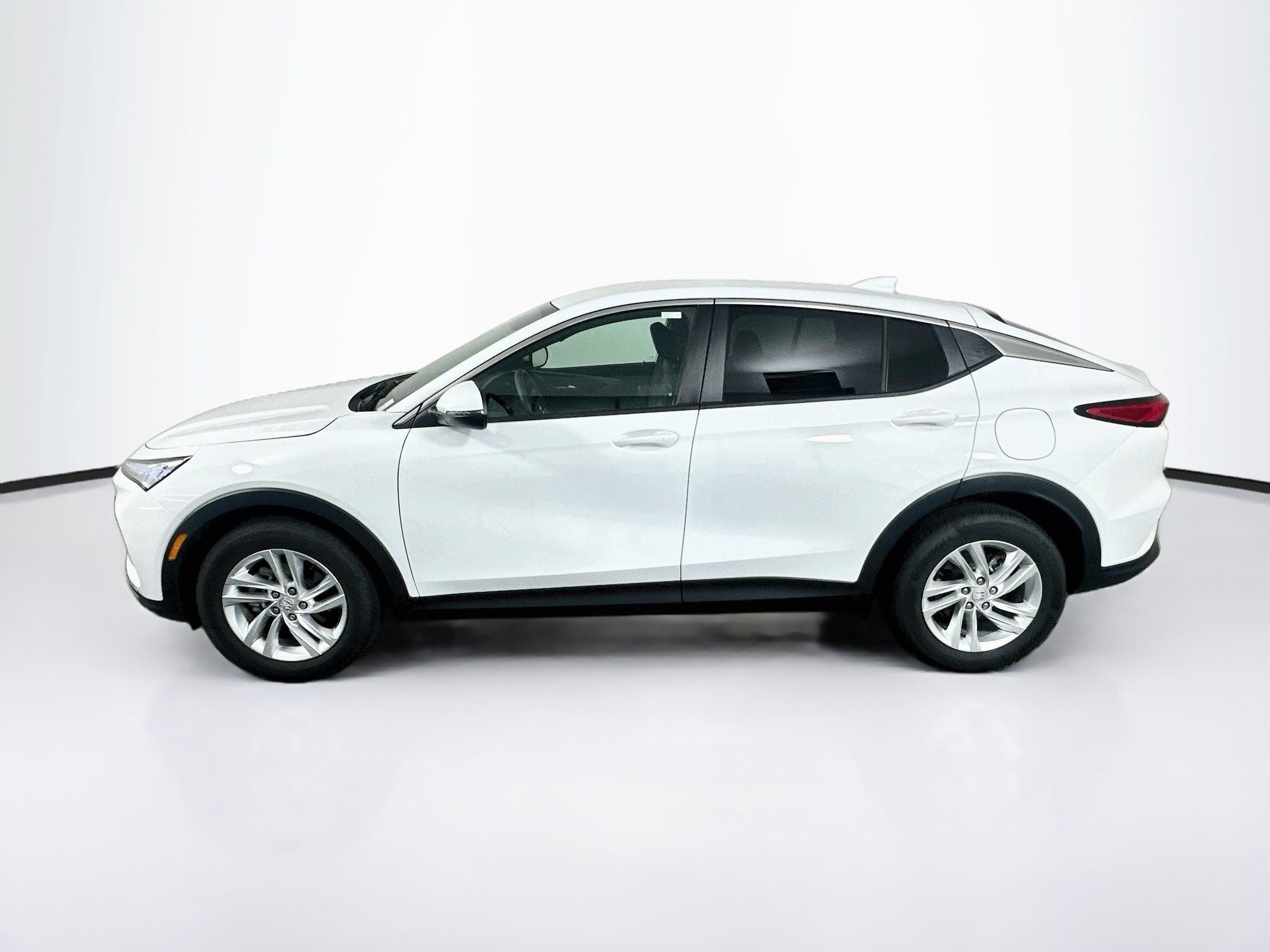 Used 2026 Buick Envista Preferred FWD image 4