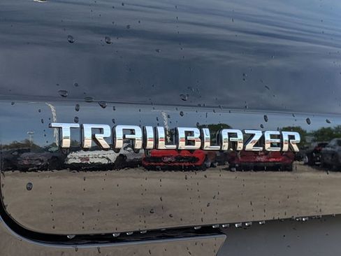 New 2026 Chevrolet TrailBlazer LT image 17