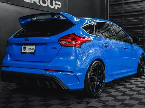 Used 2017 Ford Focus RS image 25