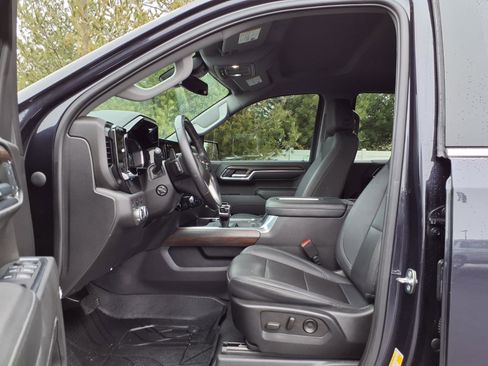 Used 2022 GMC Sierra 1500 SLT w/ SLT Premium Package image 25