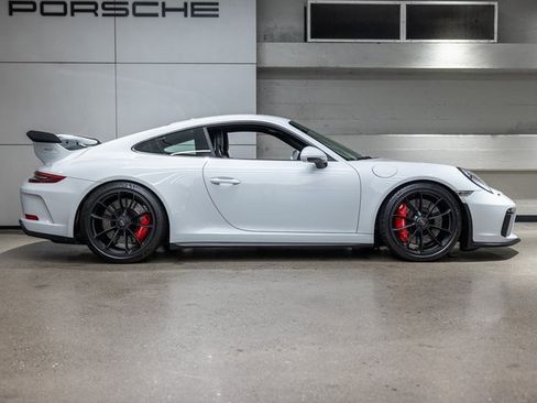 Used 2018 Porsche 911 GT3 w/ Sport Chrono Package image 11