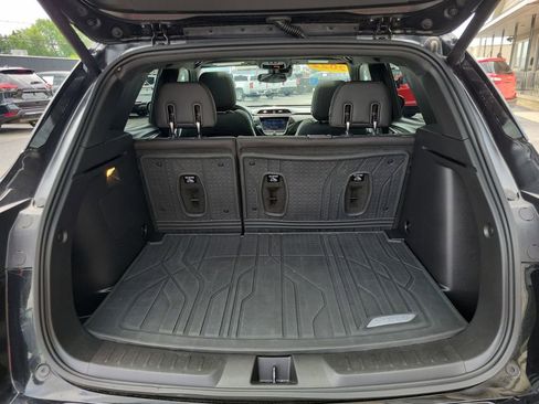 Used 2022 Chevrolet TrailBlazer RS w/ Sun and Liftgate Package FWD image 7