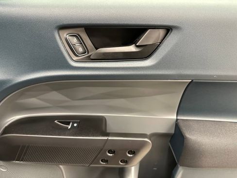 New 2026 Ford Maverick XL image 17