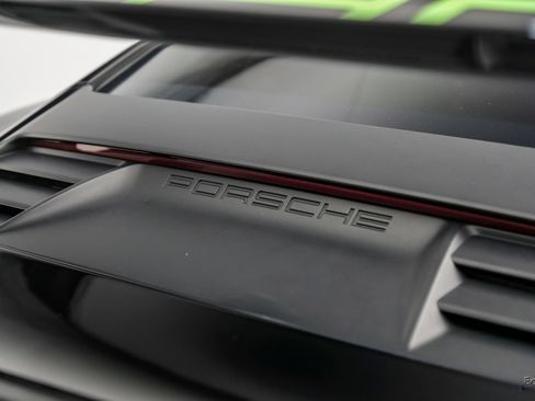 Used 2019 Porsche 911 GT3 RS RWD image 17