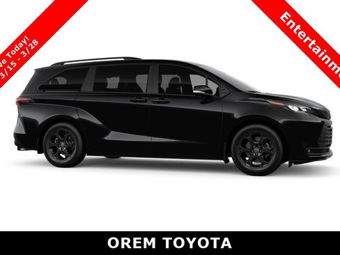 New 2026 Toyota Sienna XLE Woodland Edition image 13