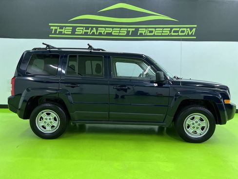 Used 2015 Jeep Patriot Sport w/ Power Value Group AWD/4WD image 11