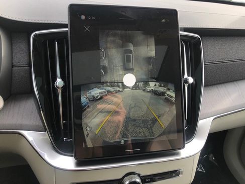 New 2026 Volvo XC90 B6 Ultra w/ Protection Package image 26