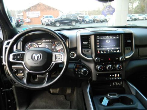 Used 2021 RAM 1500 Big Horn AWD/4WD image 16