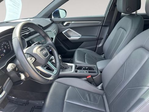 Certified 2022 Audi Q3 2.0T Premium Plus w/ Premium Plus Package AWD/4WD image 9