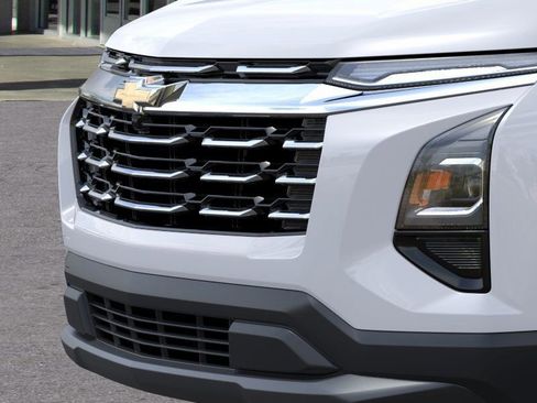 New 2026 Chevrolet Equinox LT FWD image 13