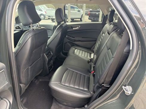 Used 2024 Ford Edge SEL w/ Convenience Package AWD/4WD image 11