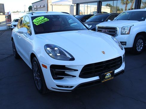 Used 2017 Porsche Macan Turbo AWD/4WD image 8