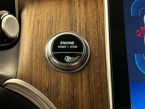 Certified 2023 Mercedes-Benz GLC 300 4MATIC image 31